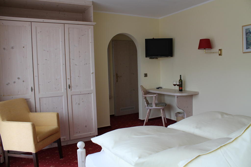 Allgau Landhotel Oberreute Bagian luar foto