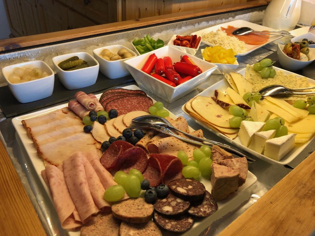 Allgau Landhotel Oberreute Bagian luar foto