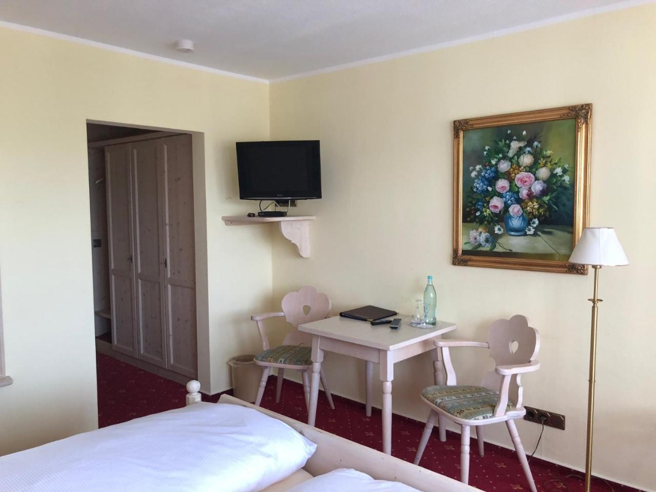 Allgau Landhotel Oberreute Bagian luar foto