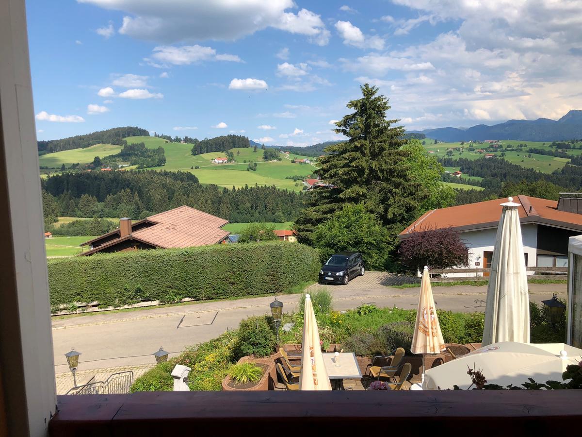 Allgau Landhotel Oberreute Bagian luar foto