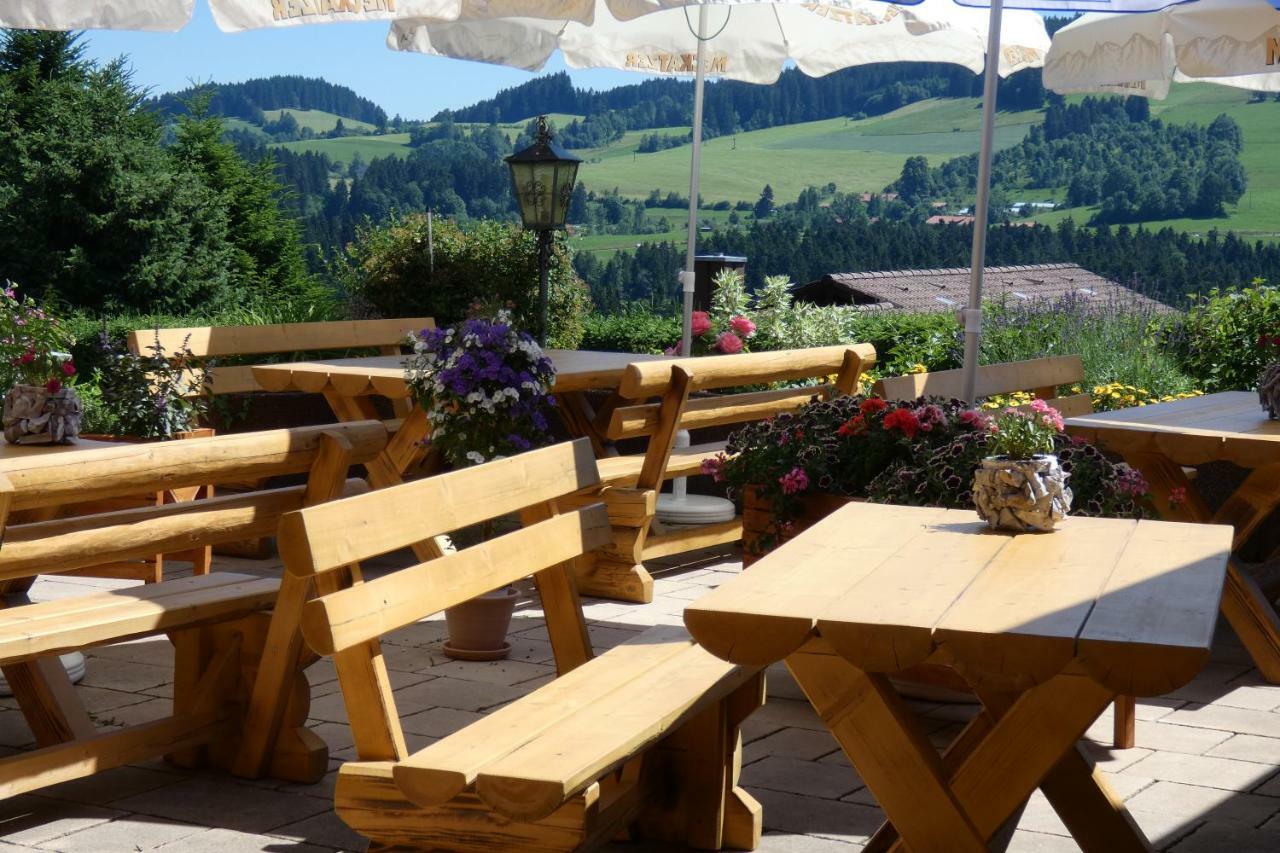 Allgau Landhotel Oberreute Bagian luar foto